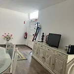 Ocean House Apartamento *
